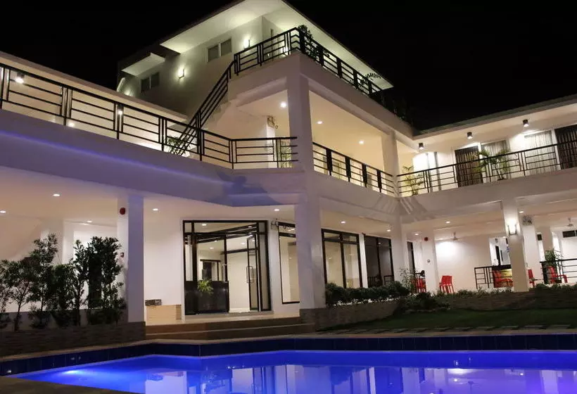 Fotos del hotel Being Suites:  23