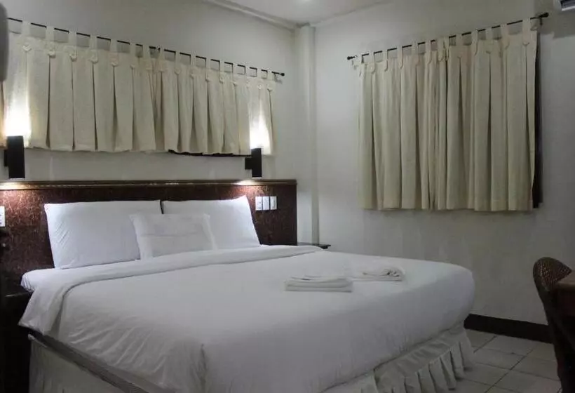 Fotos del hotel Lost Horizon Beach Dive Resort:  17