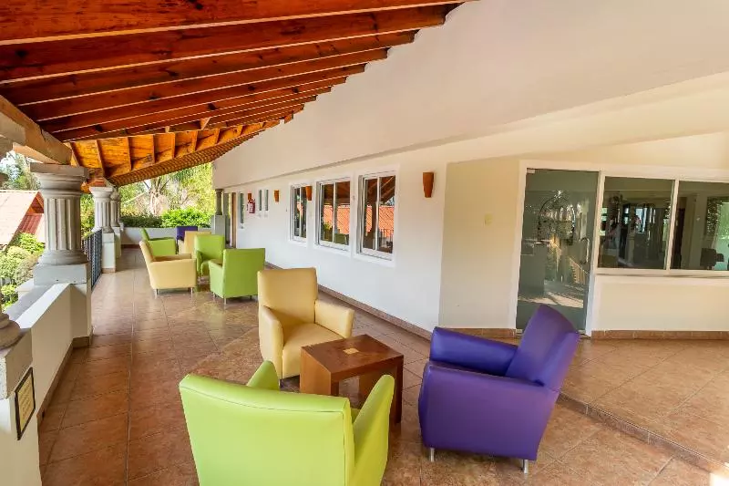 Fotos del hotel & Suites Hacienda Montesinos:  18