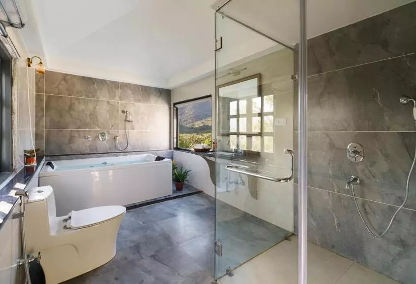 Fotos del hotel Tree Of Life Vantara Resort, Udaipur:  9