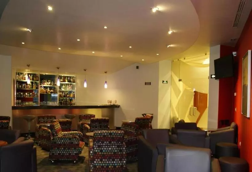 Fotos del hotel Mercury Inn:  14