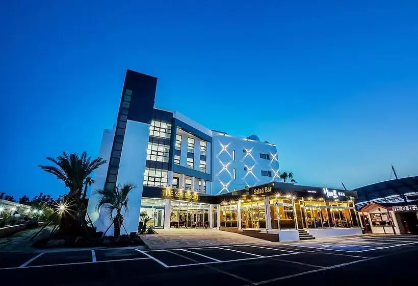 Fotos del hotel The Seri Resort:  14