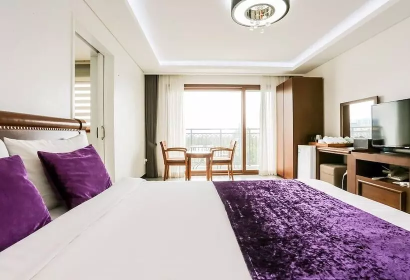 Fotos del hotel The Seri Resort:  15