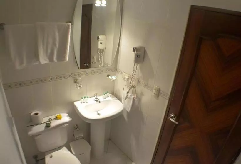 Fotos del hotel Castell:  13