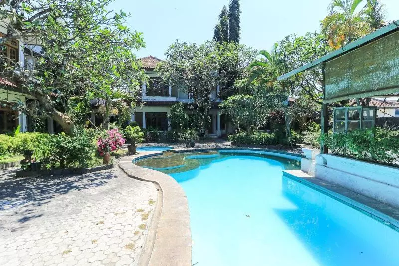 Fotos del hotel Sari Bali Resort:  2