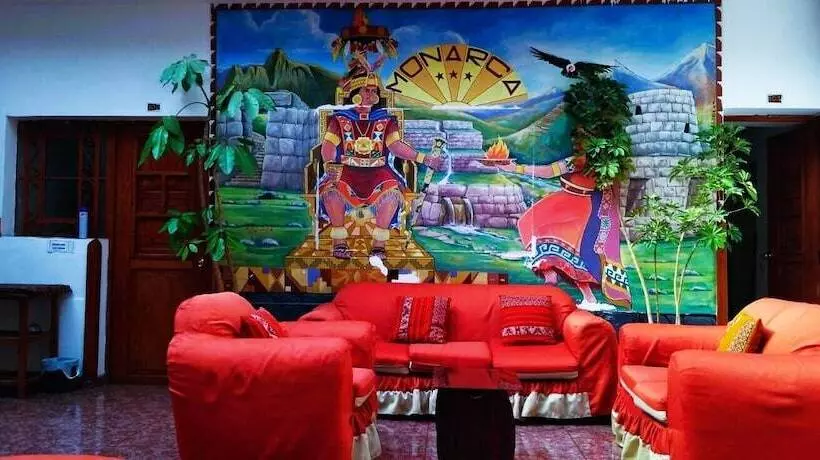 Fotos del hotel Hostal El Monarca:  12