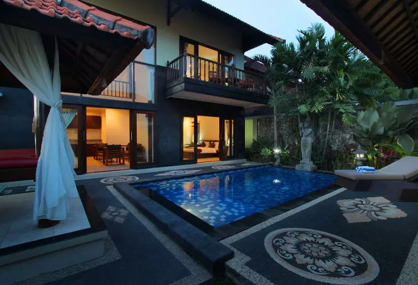 Fotos del hotel Alamanda Canggu Villa:  9