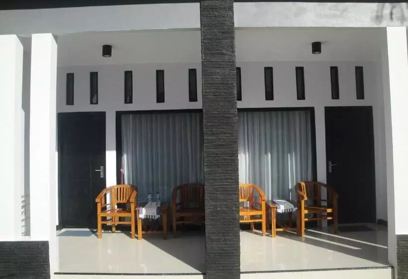 Fotos del hotel Cf Komodo:  3