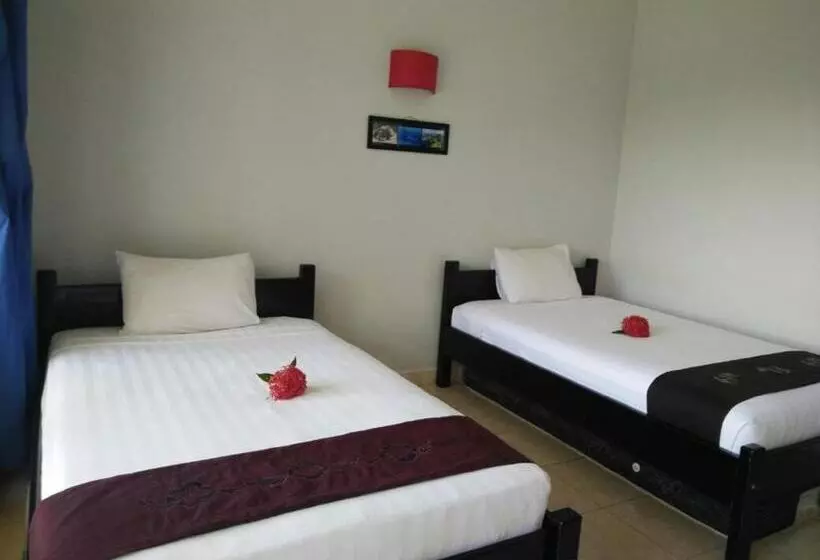 Fotos del hotel Cf Komodo:  6