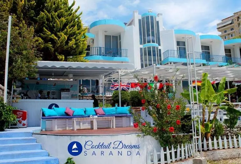 Cocktail & Dreams Hotel Saranda