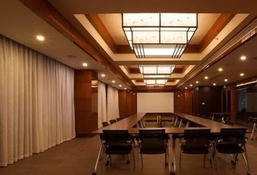 Fotos del hotel Chengdu Rongtou:  8