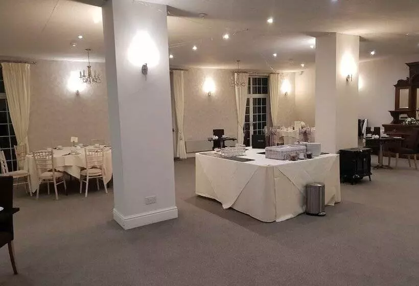 Fotos del hotel Fox & Hounds Country:  2