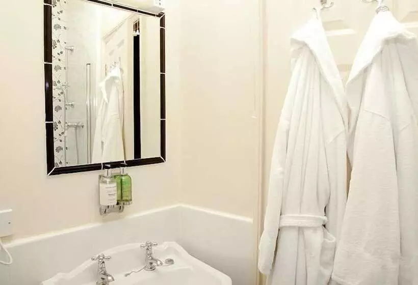 Fotos del hotel Fox & Hounds Country:  6