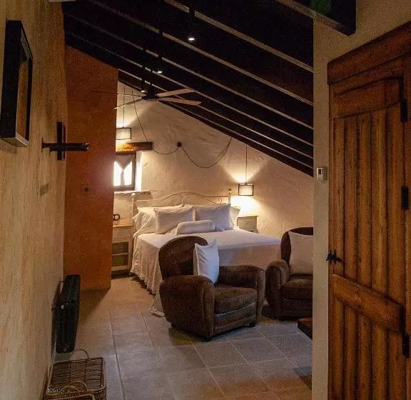 Fotos del hotel Posada Al Vent - Adults Only:  2