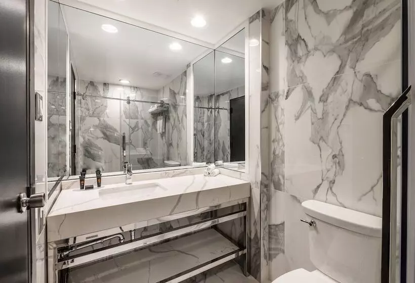 Fotos del hotel Empire Suites:  7