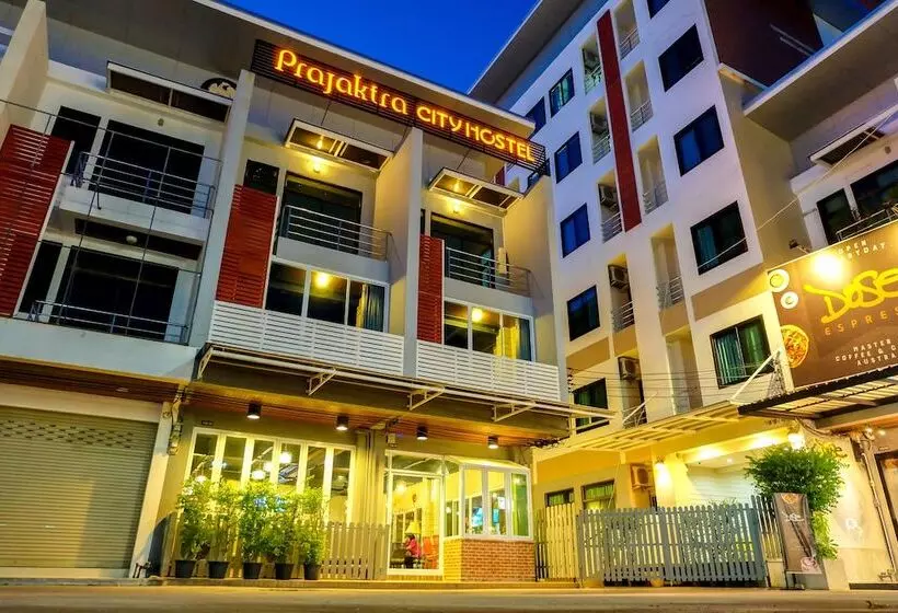 Fotos del hotel Prajaktra City Hostel:  12