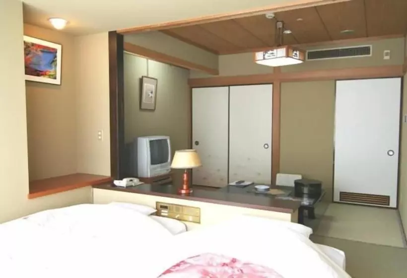 Fotos del hotel Monogusa No Yado Hanasenkyo:  10