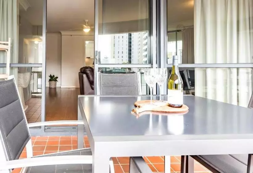 Fotos del hotel Victoria Square Apartments:  16