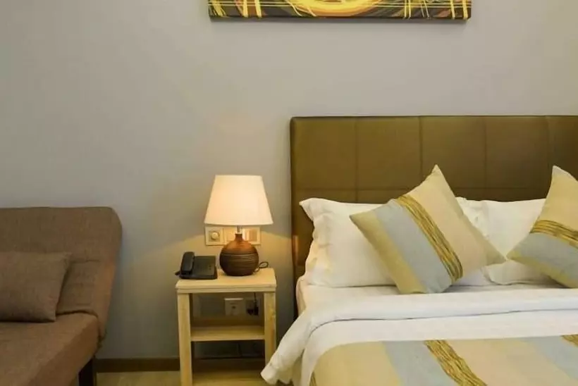 Fotos del hotel Coconut Tree Hulhuvilla Beach:  19