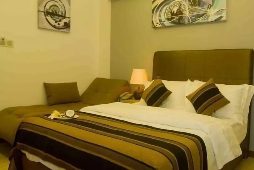Fotos del hotel Coconut Tree Hulhuvilla Beach:  14