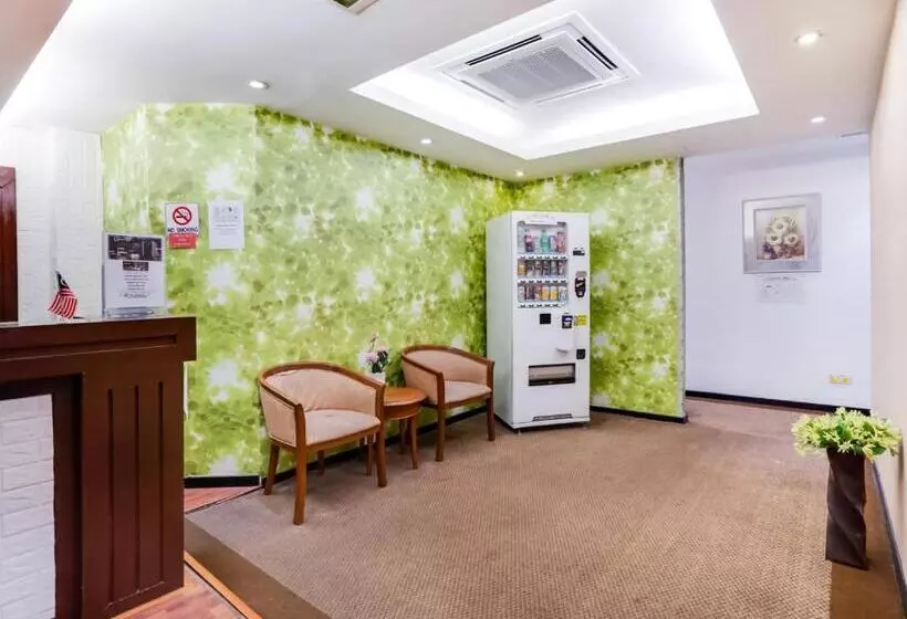 Fotos del hotel Bjorn Boutique Hotel Taman Danau Desa:  3