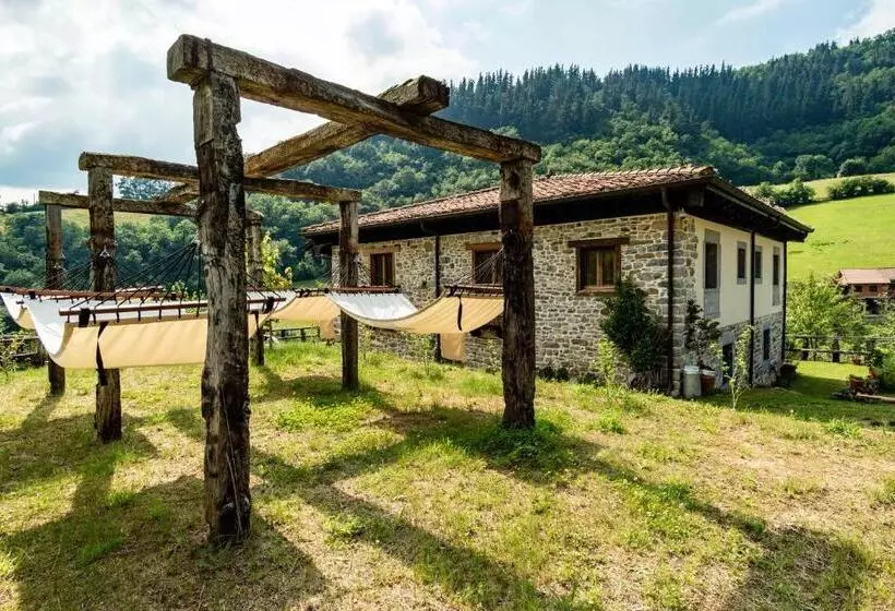 Fotos del hotel Casona De El Castañíu:  22