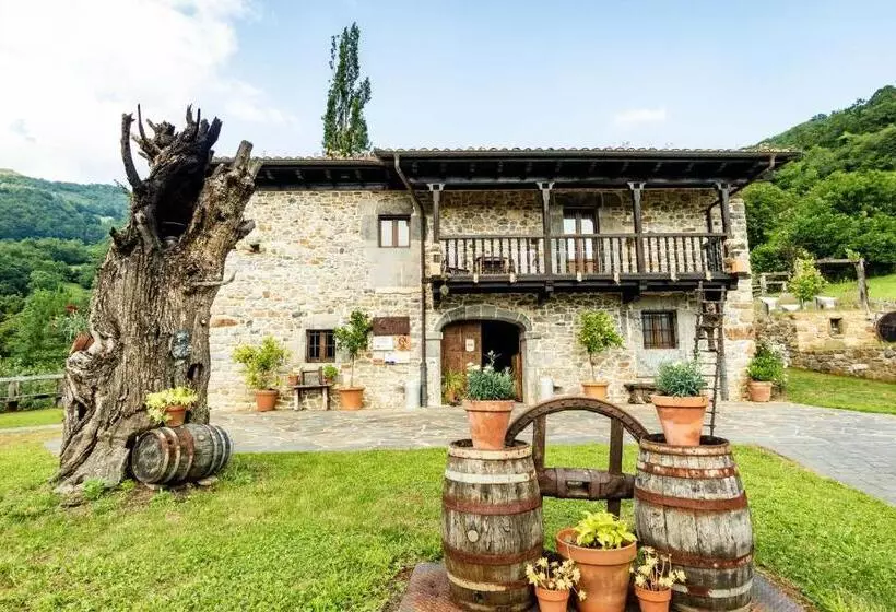 Fotos del hotel Casona De El Castañíu:  20