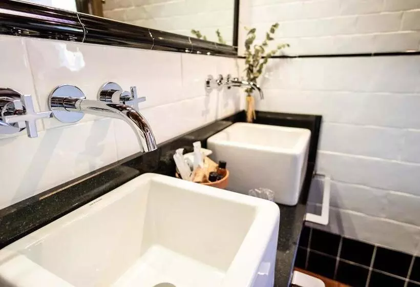 Fotos del hotel Casona De El Castañíu:  4