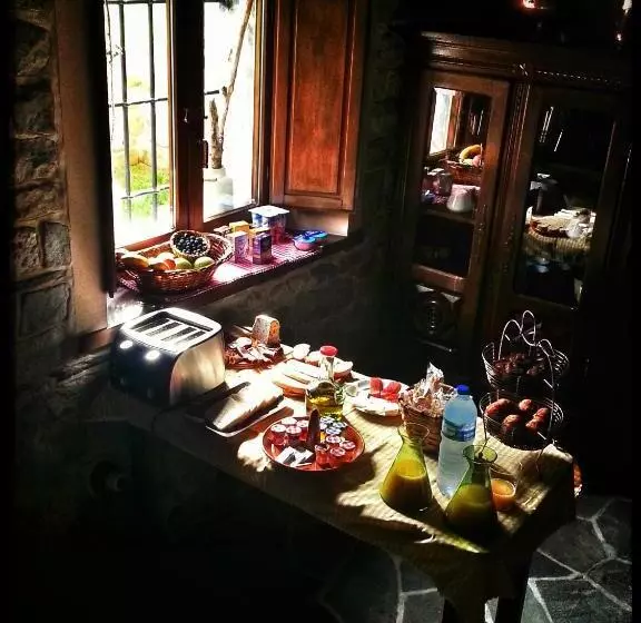 Fotos del hotel Casona De El Castañíu:  8