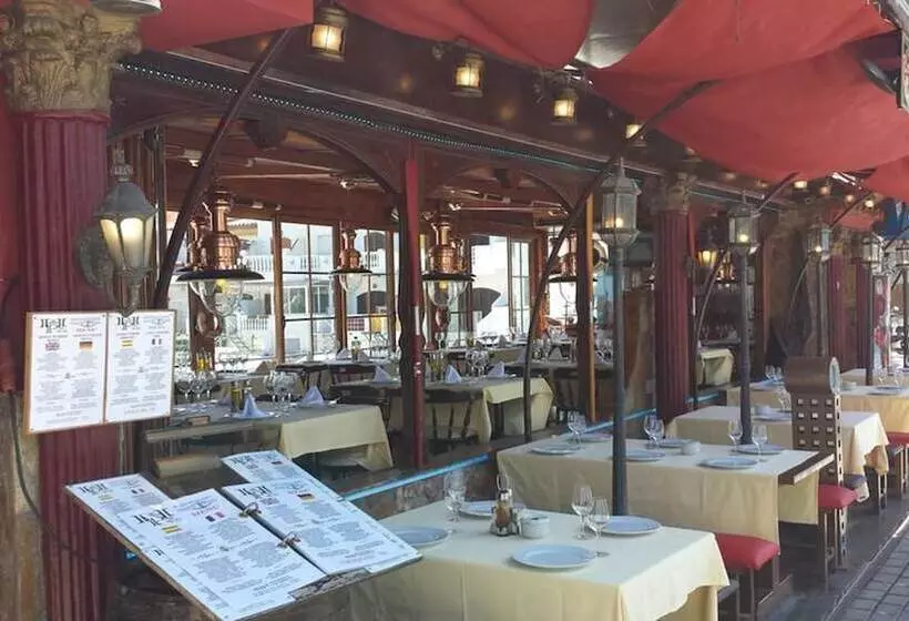 Fotos del hotel Portofino:  11