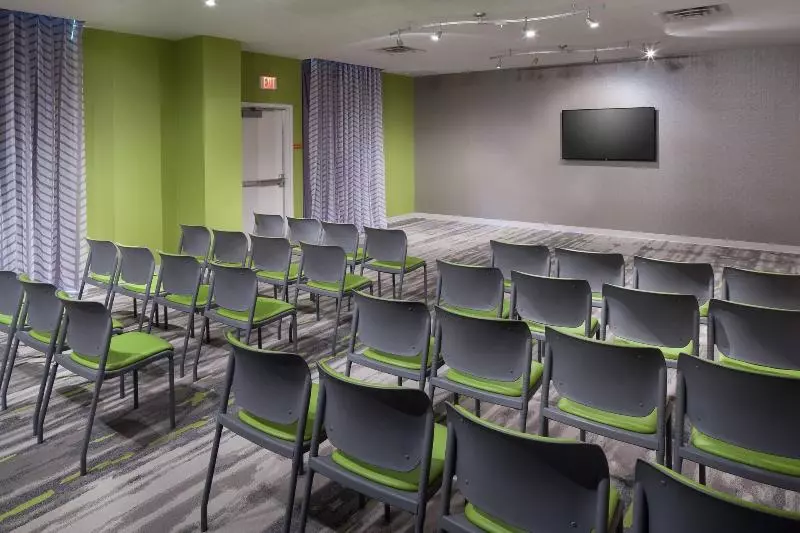 Fotos del hotel Towneplace Suites By Marriott Orlando At Seaworld:  23