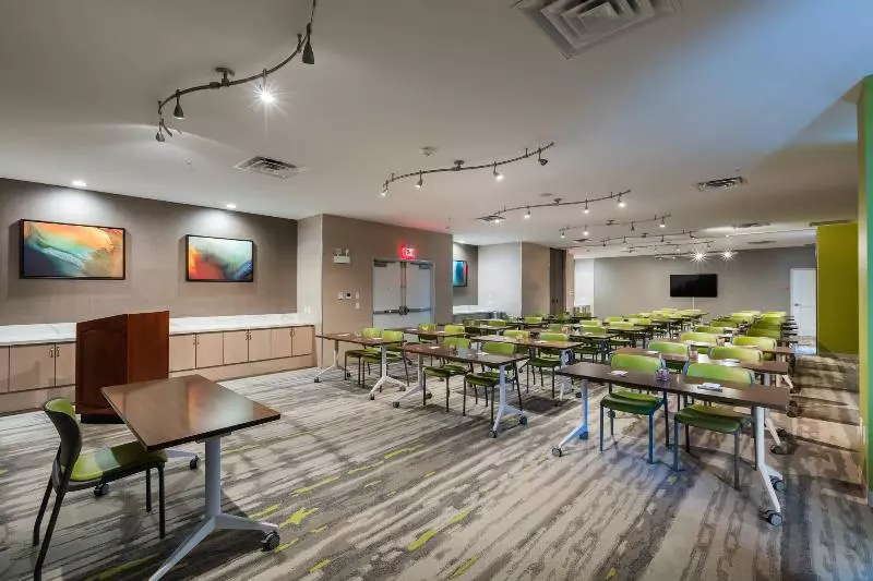 Fotos del hotel Towneplace Suites By Marriott Orlando At Seaworld:  25