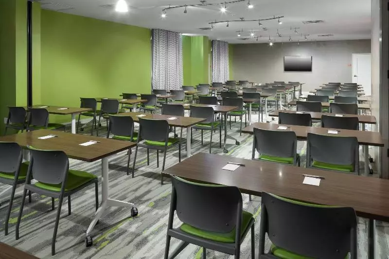 Fotos del hotel Towneplace Suites By Marriott Orlando At Seaworld:  17