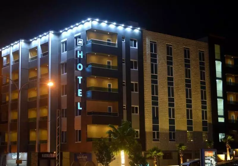 Fotos del hotel Tilal Almadina  & Suites:  9