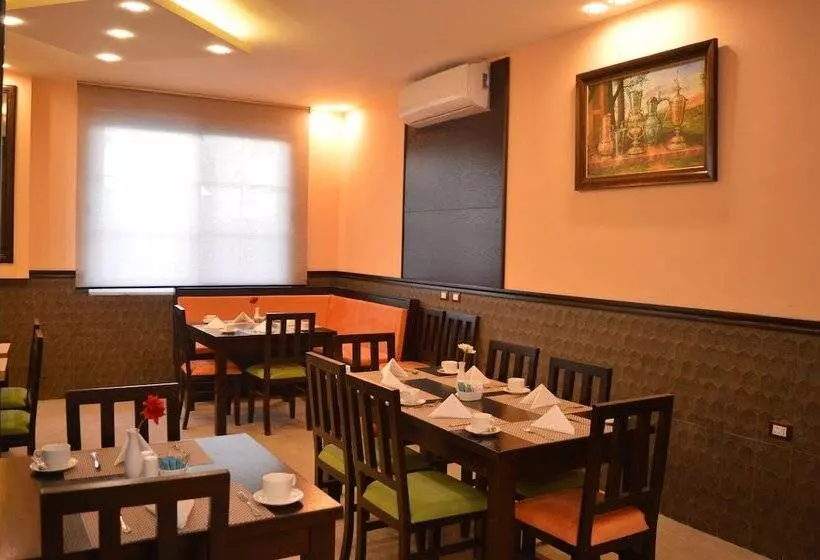 Fotos del hotel Tilal Almadina  & Suites:  19