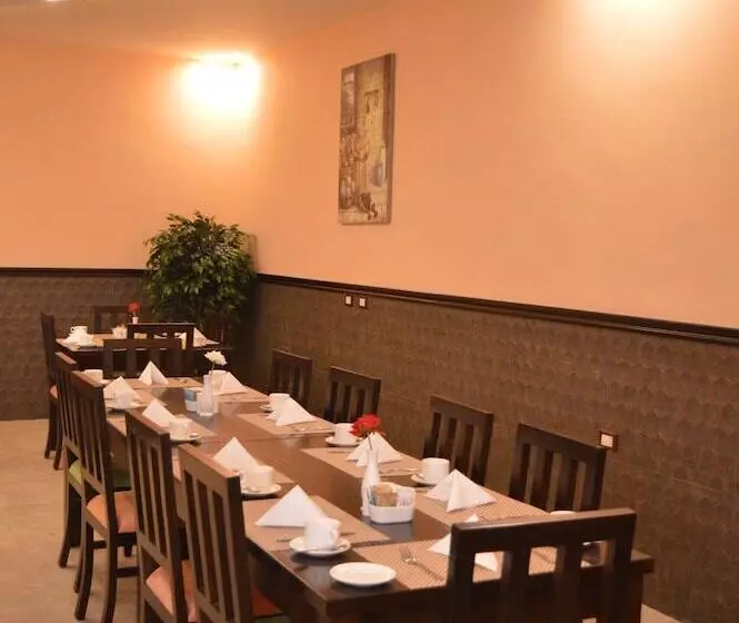 Fotos del hotel Tilal Almadina  & Suites:  18
