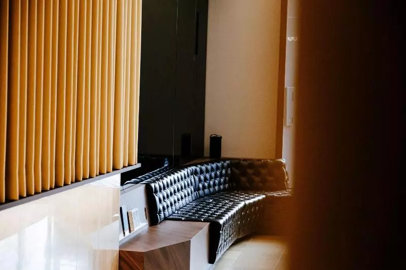 Melter Hotel & Apartments – A Neighborhood