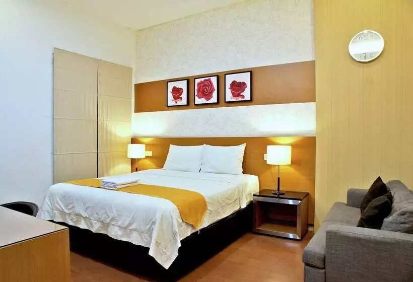 Fotos del hotel Reddoorz Near Plaza Marina:  1