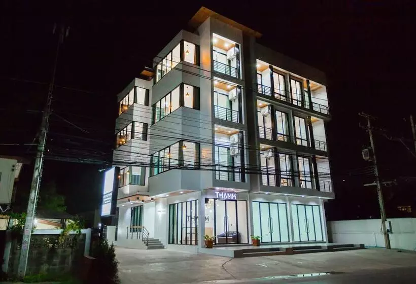 Thamm Residence