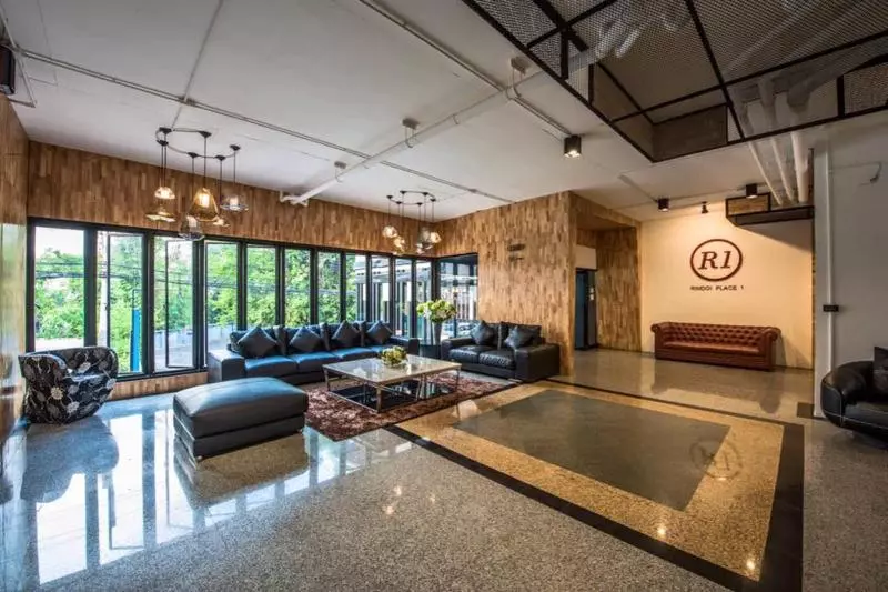 Fotos del hotel R1 Boutique Serviced Apartment:  4