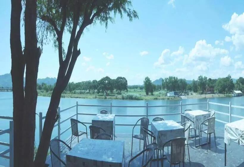Fotos del hotel Sky Resort:  17