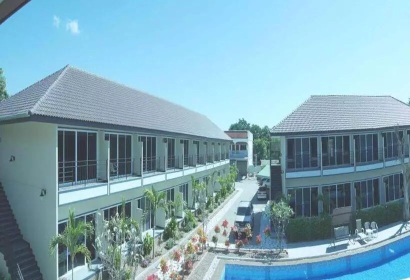 Fotos del hotel Sky Resort:  15
