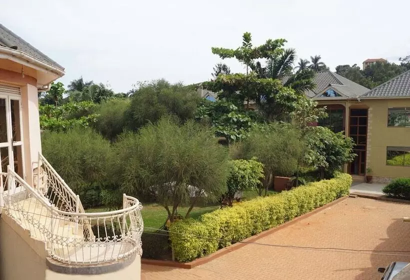Fotos del hotel Biyem:  22