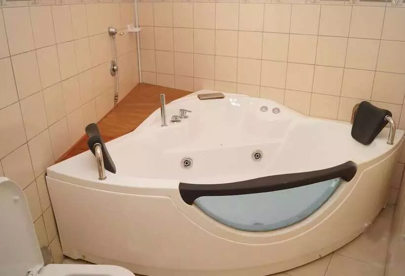Fotos del hotel Biyem:  10