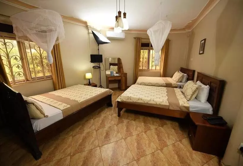 Fotos del hotel Biyem:  1