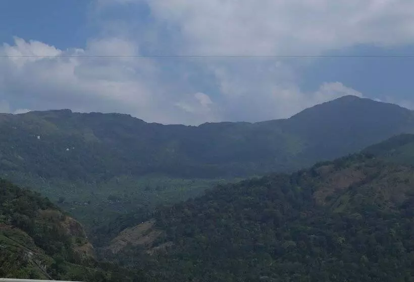 Fotos del hotel The Munnar Queen:  17