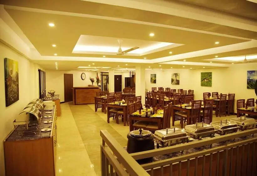 Fotos del hotel The Munnar Queen:  11