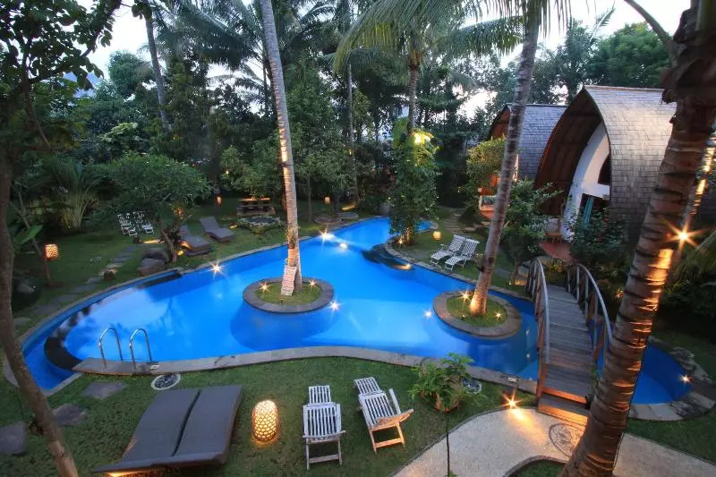 Fotos del hotel Green Bird Villa:  3