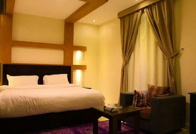 Fotos del hotel Summerland Suites:  2