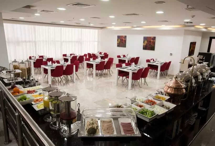 Fotos del hotel The Town  Doha:  17